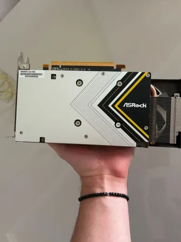 Rx 5500 Xt 4gb com defeito 