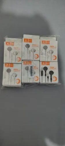 Fone de ouvido novo