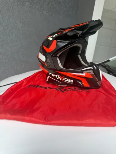 capacete de trilha