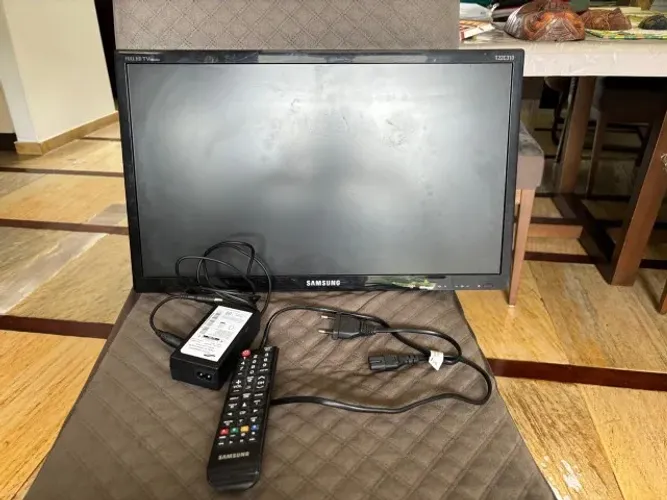 TV/Monitor Samsung T22C310LB