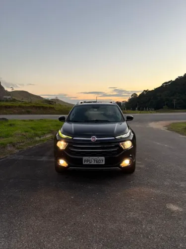 Fiat Toro Volcano 2.0 16V 4X4 TB Diesel Aut. 2018