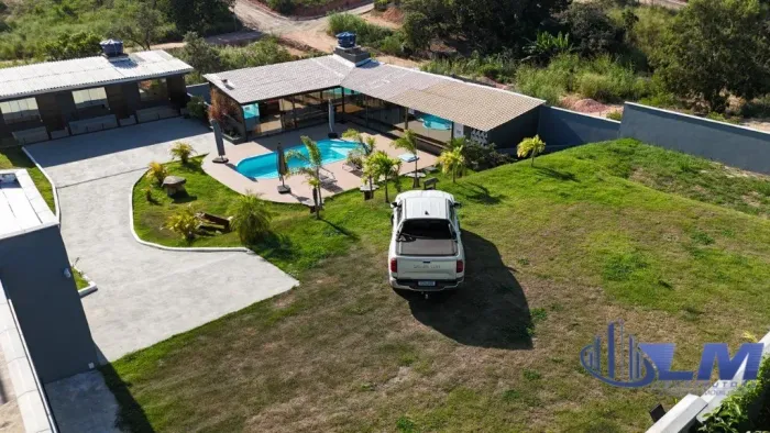 OPORTUNIDADE: Cerimonial à venda em Guarapari-ES, Setiba Ville, 600m², 03 suítes climatiza