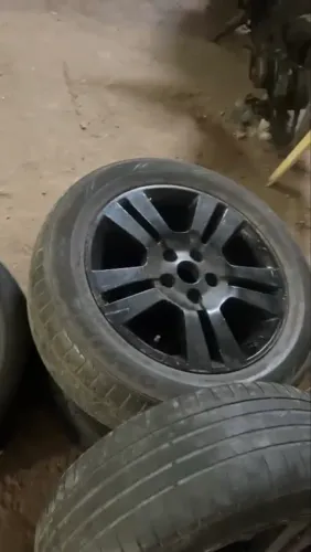 Jogo de rodas aro 17 $ 1800