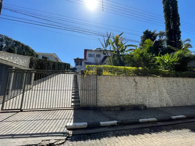 Casa em Condomínio Fechado em Condomínio Arujazinho I, II e III - Arujá, SP