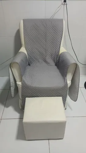 Cadeira de amamentação + Puf + Capa