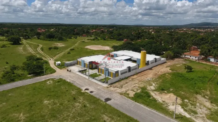 Imóvel para venda tem 150 metros quadrados em Jacarecoara - Cascavel - CE