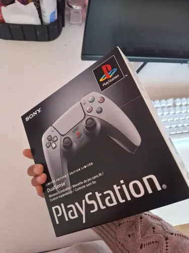 dualsense ps5 edição de aniversário 30 anos playstation