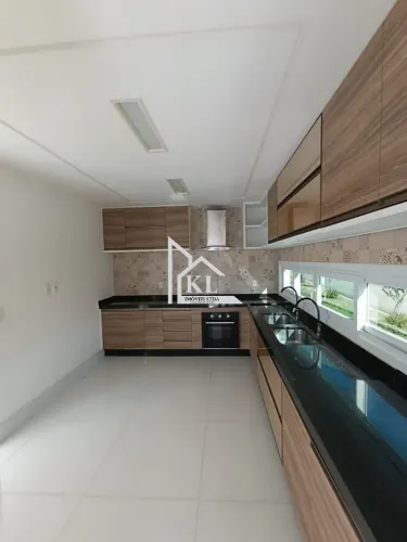 Belissima Casa de Esquina com 3 Suítes - 242M2 - Piscina - Escritorio - Bosques dos Passar