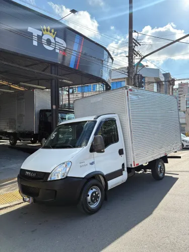 Iveco Daily Chassi 35s14 3.0 16V Diesel Mec. (e5) 2015