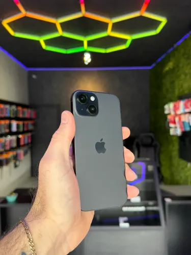 IPHONE 15 128 GB