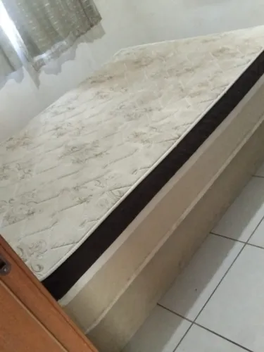 Cama box 