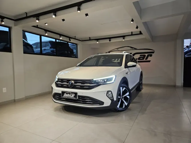 Volkswagen Nivus Highline 1.0 200 TSI Flex AUT 2021