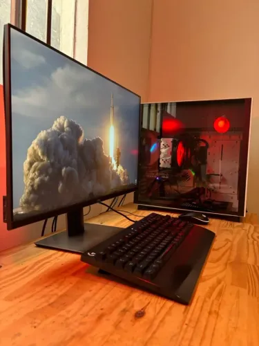 PC Gamer Ryzen 7 5800X3D 32GB RTX 3060 12GB 4TB + Monitor Dell