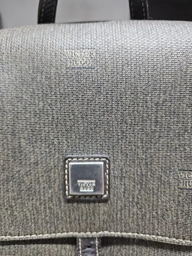 Bolsa  Mochila Victor  Hugo original 