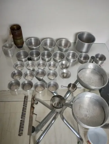 Formas de bolo e cortador