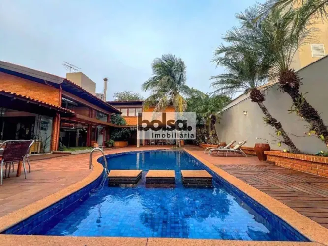 CASA MARAVILHOSA NO CONDOMINÍO SAMAMBAIA ! ! 5 SUÍTES