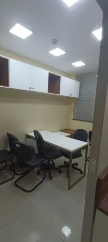 Sala Comercial 51m² no Centro Empresarial Shopping da Ilha