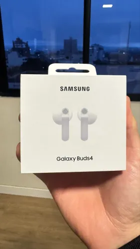 Fone de ouvido Samsung Galaxy Buds4 - Novo,m