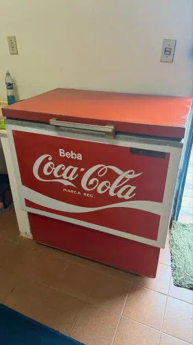 Freezer Coca Cola