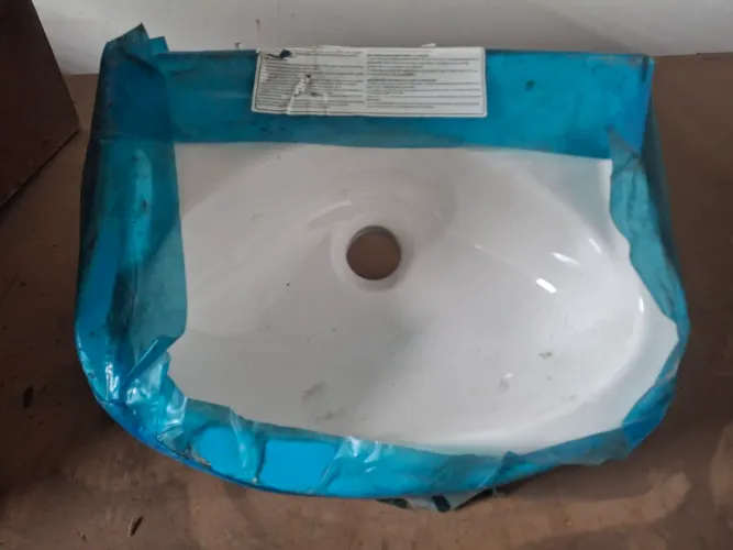 Vendo lavatório novo