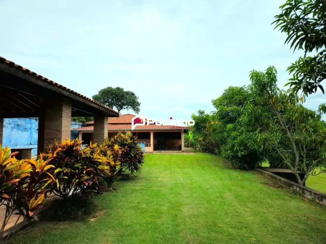 Chácara à venda em Limeira, no Condomínio Vale Verde, com 4 quartos, com 2000 m².