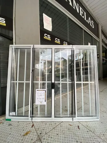 JANELA DE ALUMÍNIO BRANCO COM GRADE 4F 1.00X1.20 - SHOW DE OFERTA