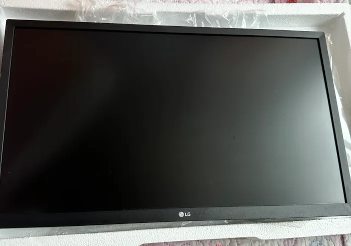 Vendo monitor 24 LG