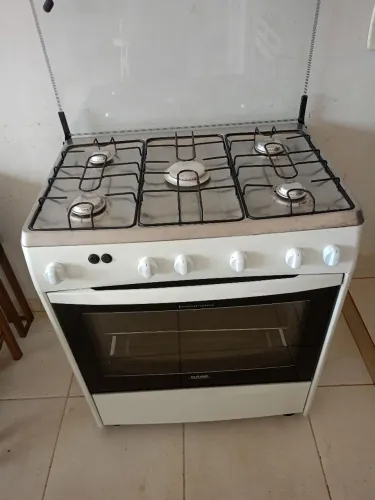 Fogão 5 bocas entrego 