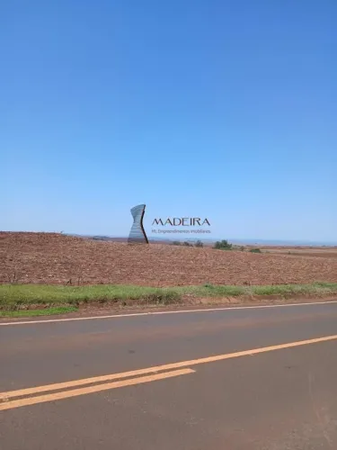 Sitio em Ourizona às margens da rodovia 4,8 alqueires