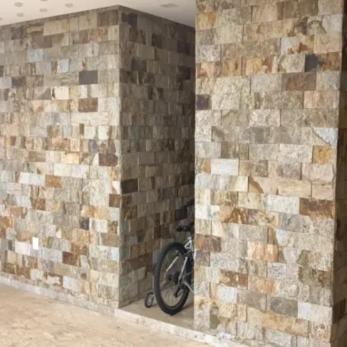PEDREIRO ESPECIALIZADO EM ACABAMENTO DE PEDRAS