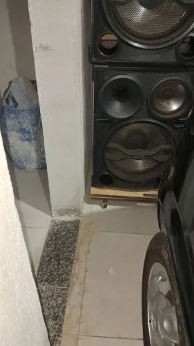 Caixa som sony sh2000
