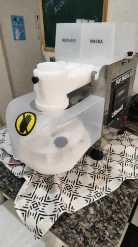 Máquina de salgados 