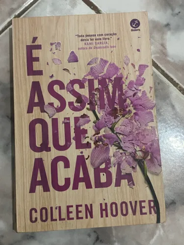 Livro É Assim Que Acaba