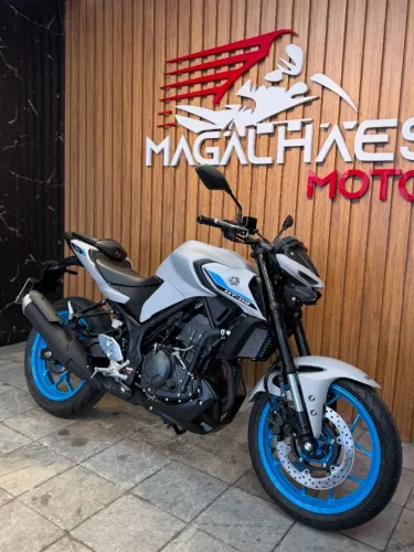 MT-03 ABS 2027 (0km, emplacada) - Financiamento bancário e cartão