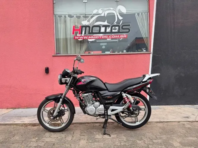 SUZUKI GSR 150 2013