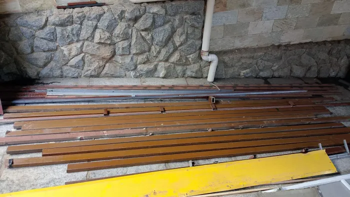 Metalon usado com 10 telhas onduline