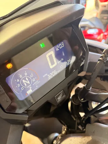 XRE SAHARA 300 ADVENTURE