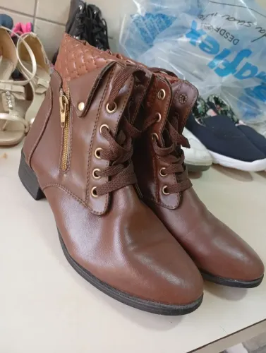 Bota feminina 35 couro