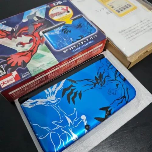 Nintendo 3DS LL - Pokémon Y Pack Xerneas / Yveltal Blue