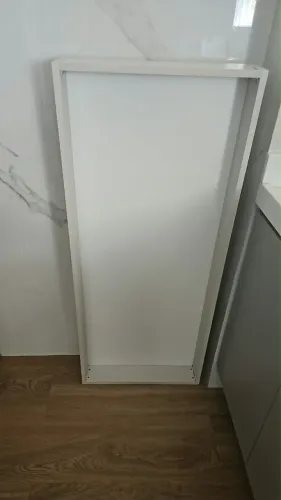 Gaveta VASSOUREIRO com rodinha