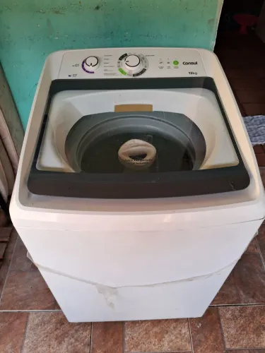 Maquina de lavar roupas
