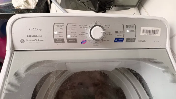 VENDO MÁQUINA DE LAVAR
