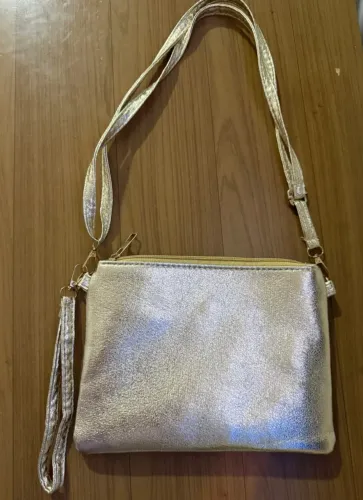 Bolsa dourada pequena