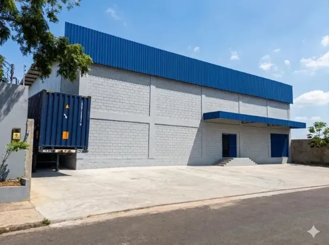 GALPÃO P/ LOCAÇÃO MED, 700 m2, NOVO ALEIXO PRÓX. AV NATHAN CHAVIER.