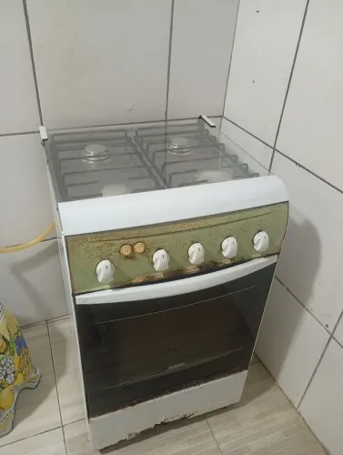 Fogão 4 bocas SEMI-NOVO DACO