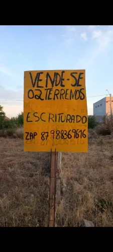 02 Terrenos no vale das Esmeraldas/Dom Avelar 