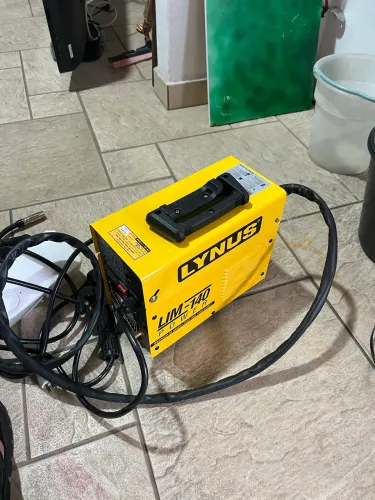 Inversor de solda LYNUS MIG 140A Bivolt - Multiprocessos