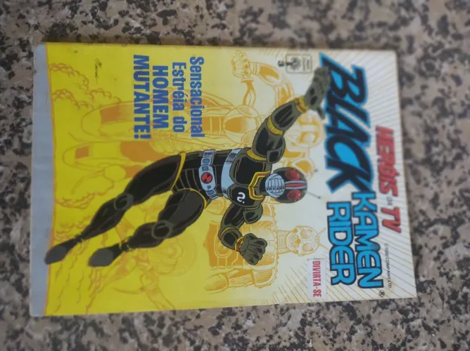 Revista HQ Tokusatsu