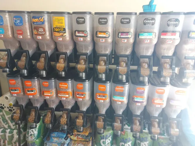 DISPENSER PARA RAÇÃO OU SEMENTES  