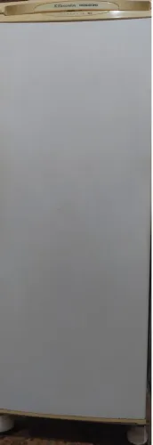 FREEZER VERTICAL CONSUL PROSDÓCIMO